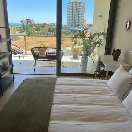 Oasis Mar Beach Apartment *